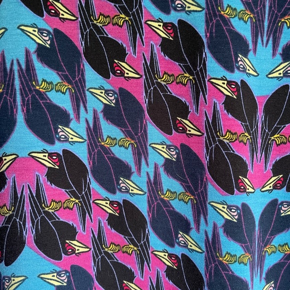 NWT LuLaRoe Disney Gigi Top, size M - Picture 2 of 4